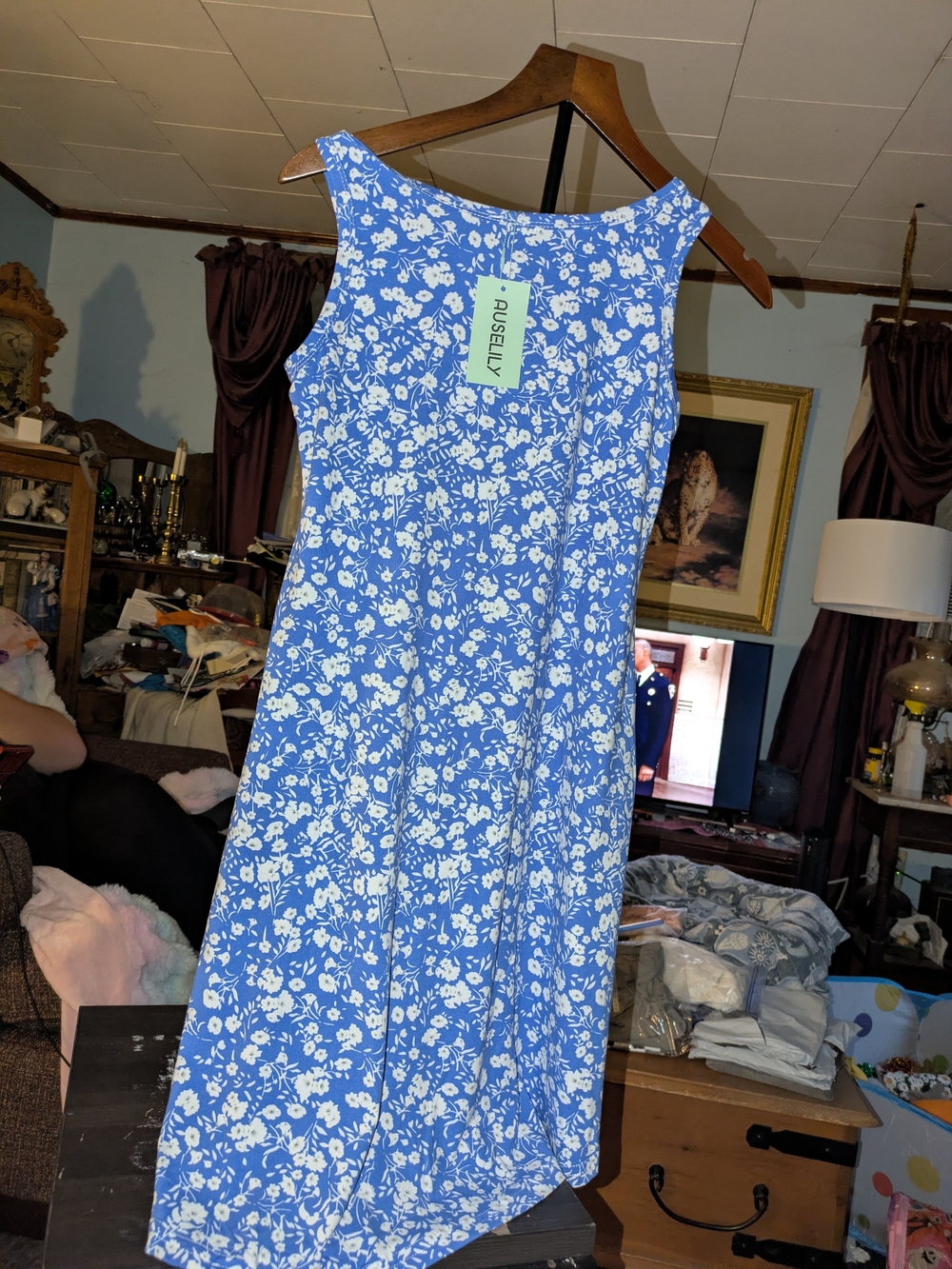 Auselilly Blue and White Floral Scoop Neck Midi Dress NWT Size Small